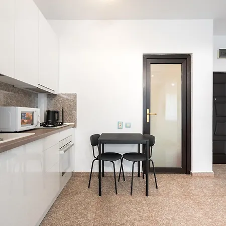 Stylish Concept 13 Apartment *